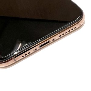 iPhoneXS ライトニング交換