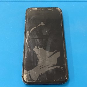 iPhone13mini 液晶交換