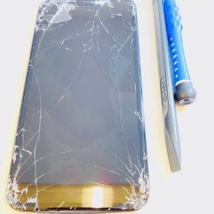 iPhoneXS アイフォンXS フロントパネル交換