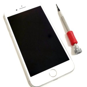 iPhone8 フロントパネル交換