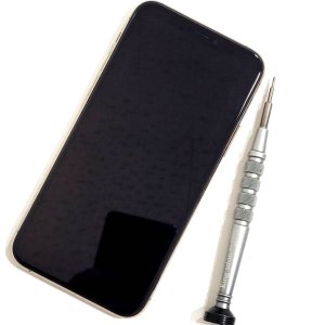 iPhone11 フロントパネル交換