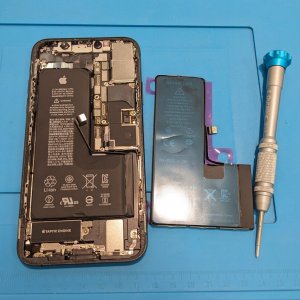 iPhoneXS バッテリー交換