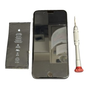 iPhone8 バッテリー交換 即日修理