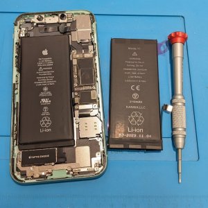 iPhone11 バッテリー交換