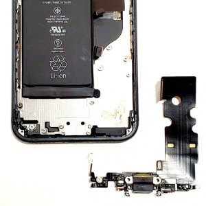 iPhone8 ライトニング修理