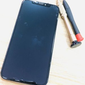 iPhoneXS アイフォンXS フロントパネル交換