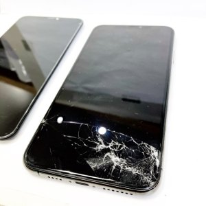 iPhone 11ProMax 液晶交換