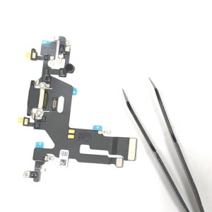 iPhone11 ライトニング交換