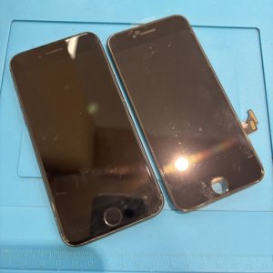 iPhone8 液晶交換