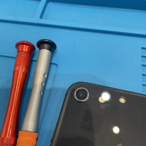 iPhone8 アウトカメラ修理