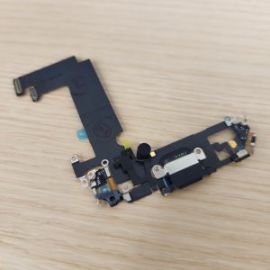 iPhone12mini ライトニング交換修理