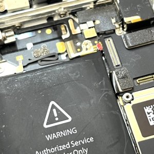 iPhone5 バッテリー交換