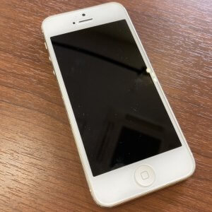 iPhone5 バッテリー交換