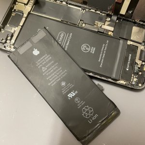 iPhone8　バッテリー交換