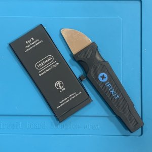 iPhone8 バッテリー交換