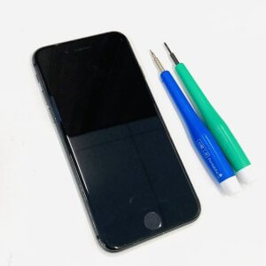 iPhone8　起動不能端末修理