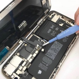 iPhoneXS バッテリー交換