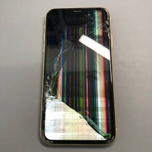 iPhoneXR落下タッチ不能液晶交換