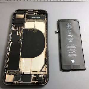 iPhone8 バッテリー交換