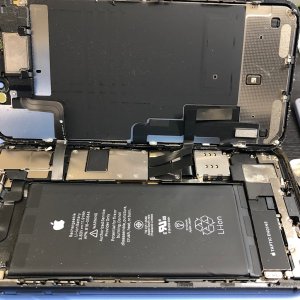 iPhone11 バッテリー交換