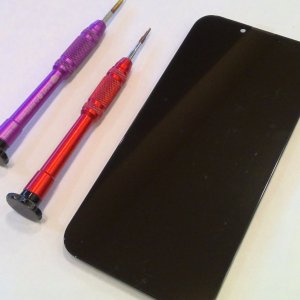 iPhone13液晶交換