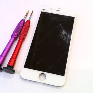 iPhone6S 液晶交換