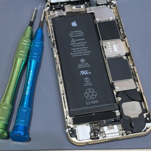 iPhone6S 【アイフォン6S】 バッテリー交換