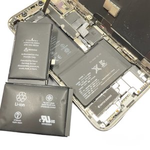 iPhoneX バッテリー交換 膨張