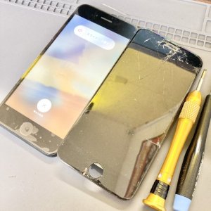 iPhoneSE2 液晶画面 交換 修理 即日