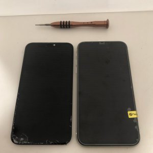 iPhone11 パネル交換