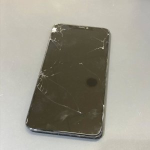 iPhone11ProMax パネル交換
