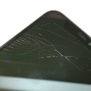 iPhone11 フロントパネル交換