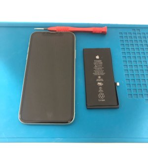 iPhone11 バッテリー交換