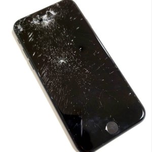 iPhoneSE3 フロントパネル交換