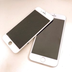 iPhone8　液晶交換修理