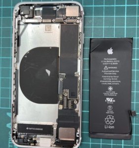 iPhoneSE2 バッテリー交換修理