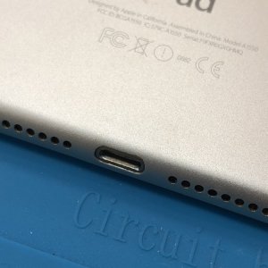 iPad7 アイパッド7  ドッグコネクタ交換