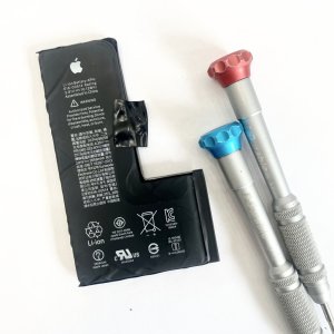 iPhone XS バッテリー交換