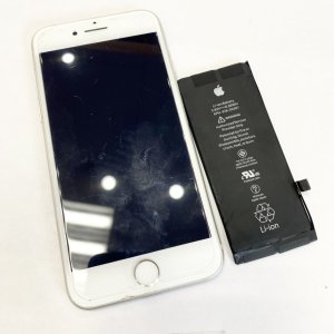 iPhone 8 バッテリー交換