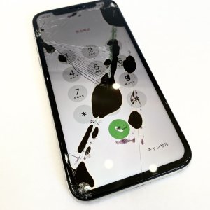 iPhone XS 液晶交換