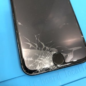 iPhone8 アイフォン8 フロントパネル交換
