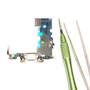 iPhoneSE2 ライトニング交換