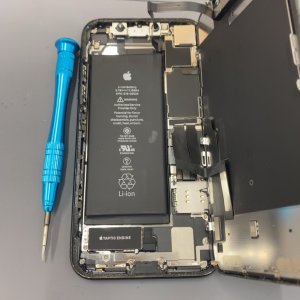 iPhoneXR バッテリー交換
