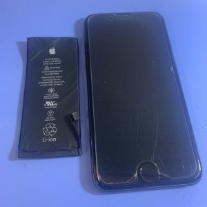 iPhone8 バッテリー交換