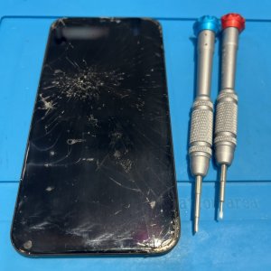 iPhoneXR 液晶パネル交換