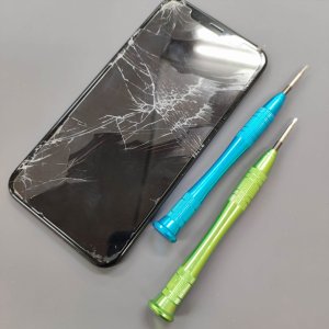 iPhoneXR 液晶交換修理