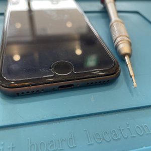 iPhone8 バッテリー交換