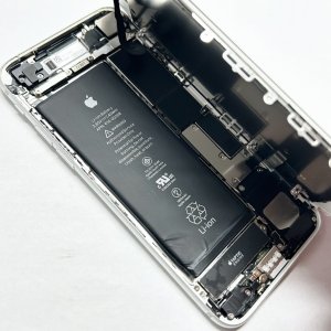 iPhone8 バッテリー交換