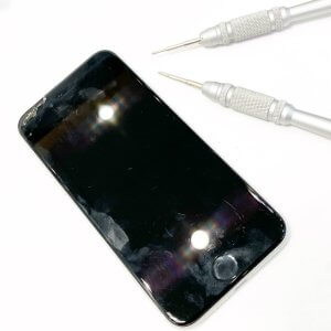 iPhone 8 フロントパネル交換