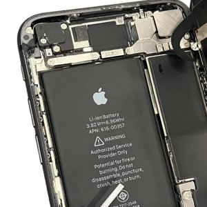 iPhone8 バッテリー交換